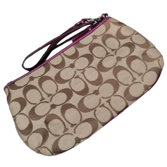 COACH Signature Stripe Large Wristlet Wallet Khaki Berry F47706 - Picture 9 of 16